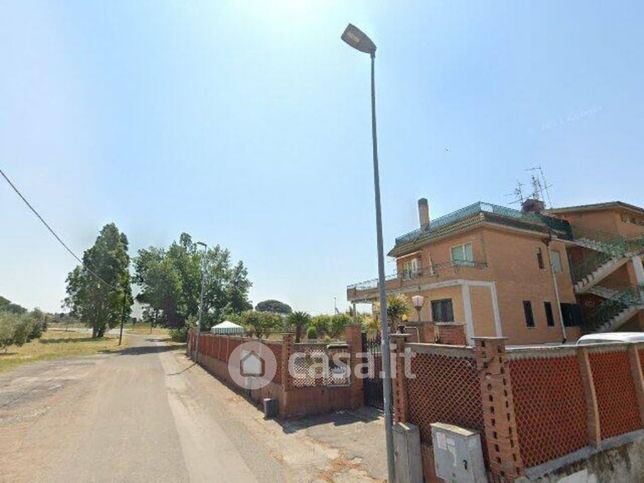 Appartamento in residenziale in Via Montecatini 3