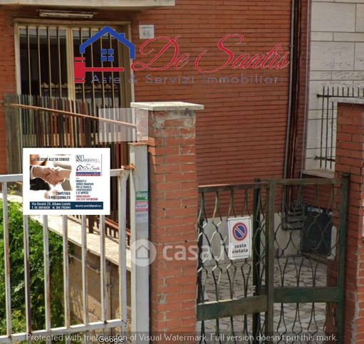 Appartamento in residenziale in Via Monasterace 66