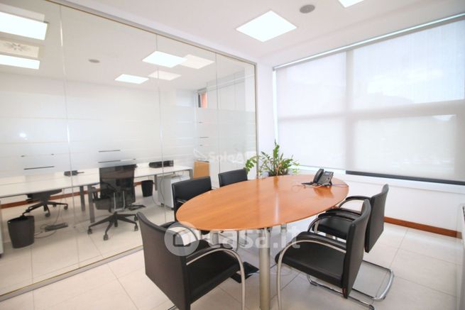 Ufficio in commerciale in Via Lorenzo Balicco 61