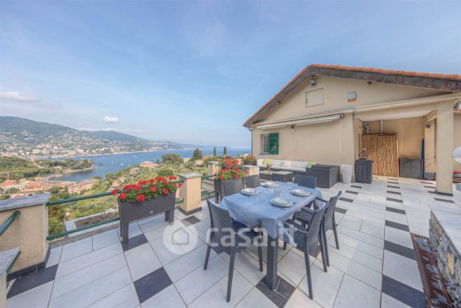 Appartamento in residenziale in Via Passo Privato dell'Alloro 2