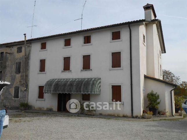 Appartamento in residenziale in Via Marcorà