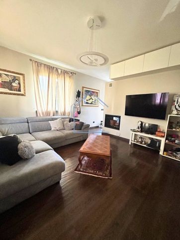 Villa in residenziale in Via delle Sezioni