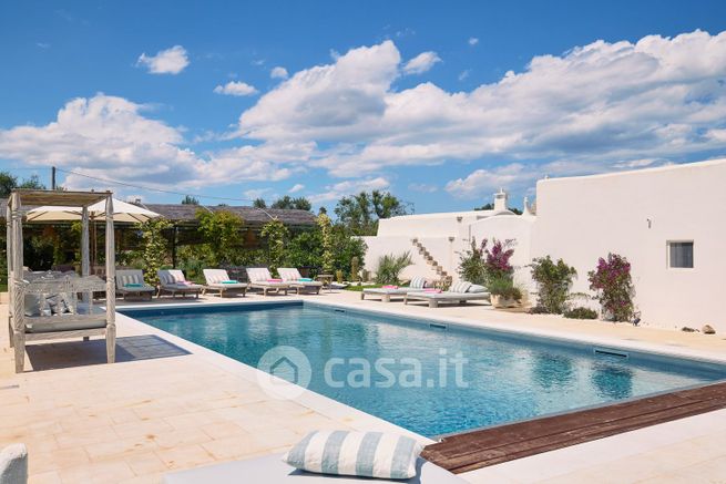 Casa indipendente in residenziale in Contrada Sessana