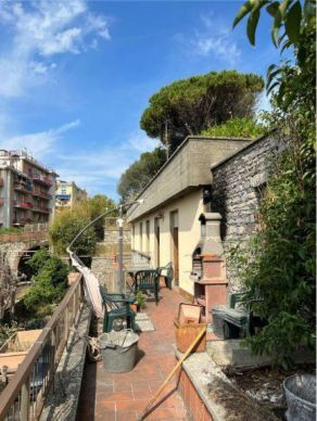 Villa in residenziale in Corso Europa 1901