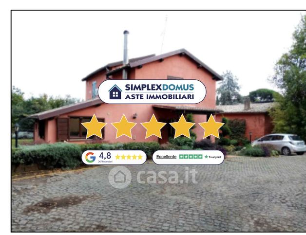 Villa in residenziale in Via Colle San Giovanni