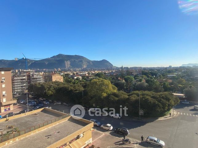 Appartamento in residenziale in Via Scaglione Pietro 20 /A