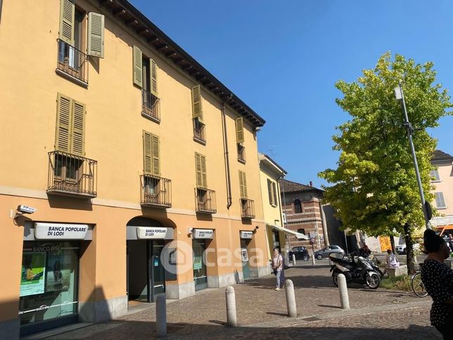 Appartamento in residenziale in Piazzale Cesare M. Barzaghi 2
