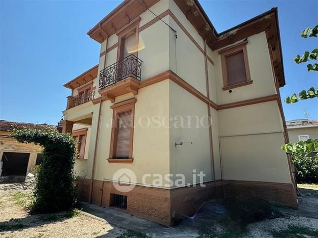 Villa in residenziale in Via Monsignor Domenico Valerii