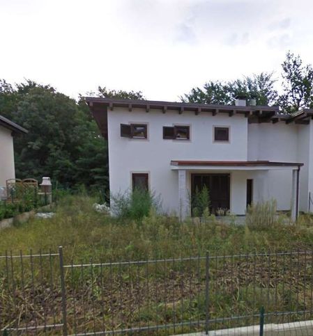 Villetta a schiera in residenziale in Via S. Grato 15