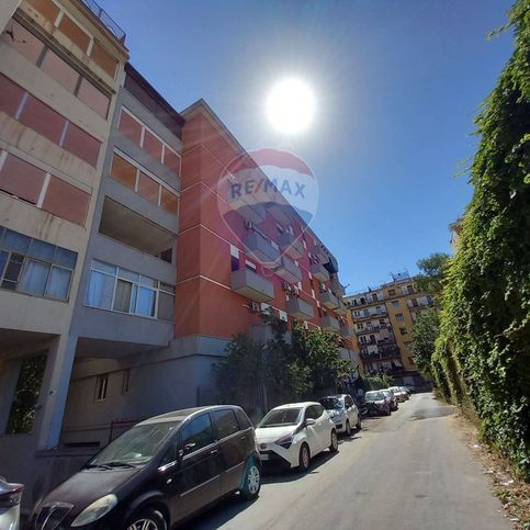Appartamento in residenziale in Via Val Paradiso 15