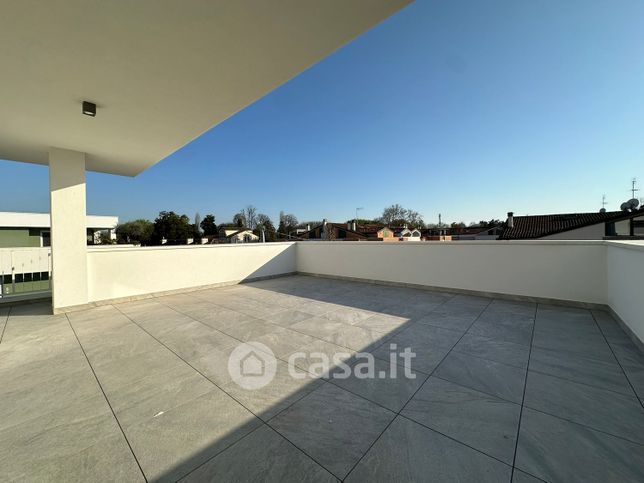 Attico/mansarda in residenziale in Piazza del Sole e della Pace