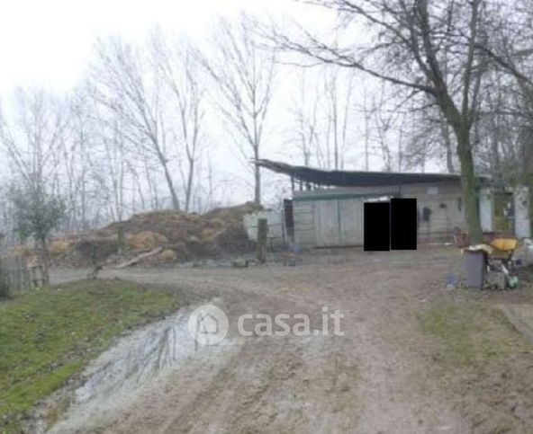 Terreno agricolo in commerciale in Via Roma