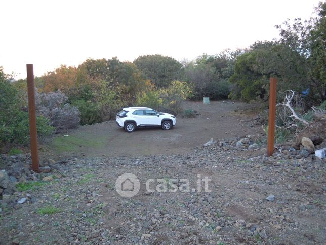 Terreno agricolo in commerciale in Via Calatafimi 85