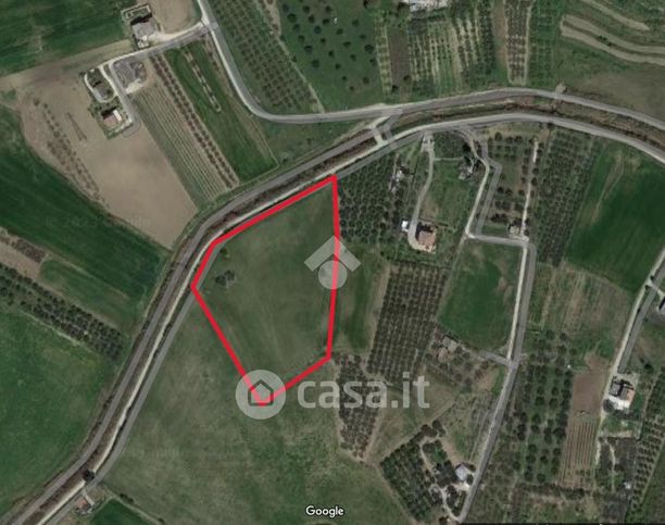 Terreno agricolo in commerciale in 