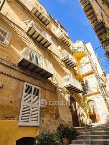 Appartamento in residenziale in Via Ficani 11