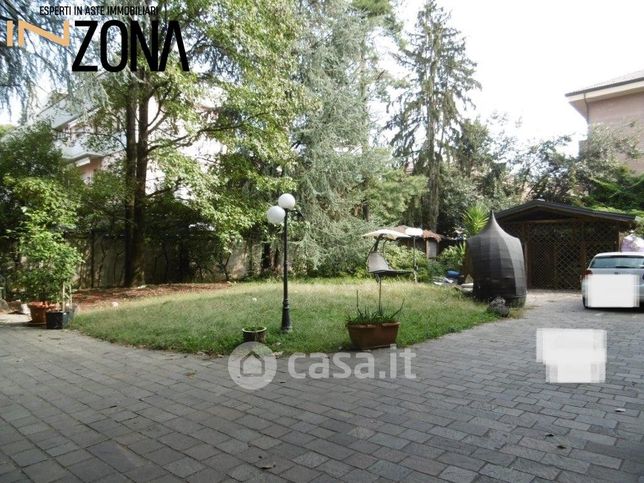 Villa in residenziale in Via T. A. Edison 4
