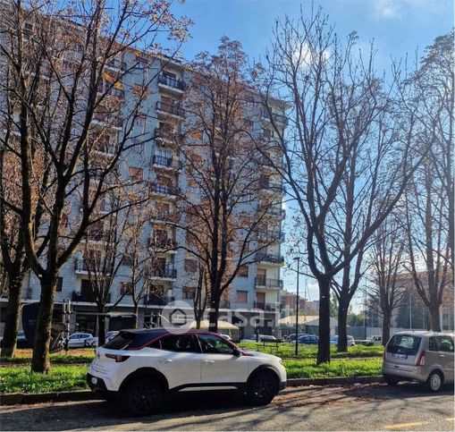 Appartamento in residenziale in Corso Lucio Quinzio Cincinnato 218