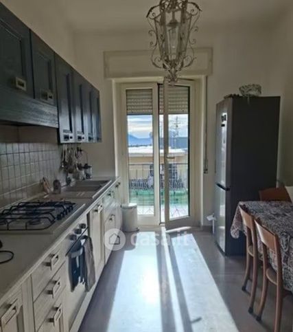 Appartamento in residenziale in Viale Privato Farnese