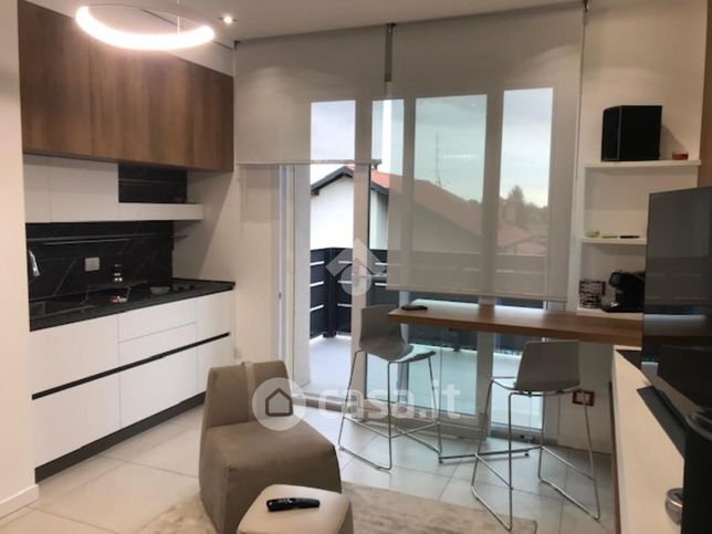 Appartamento in residenziale in Via Pisani Dossi 5