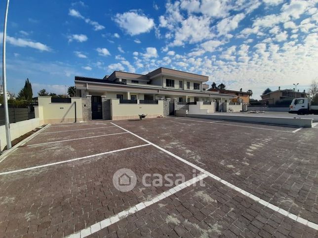 Appartamento in residenziale in Via Bari
