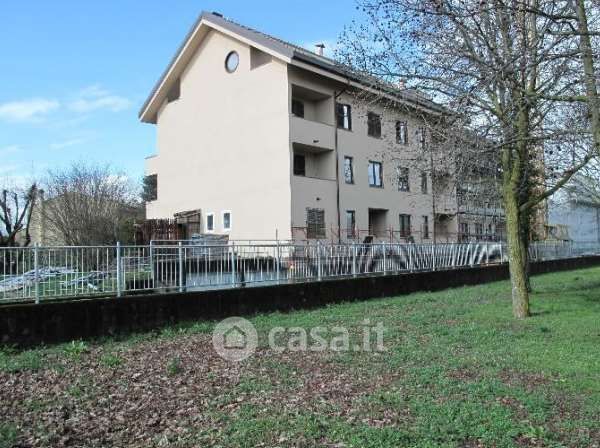 Appartamento in residenziale in Via F. Melzi 80