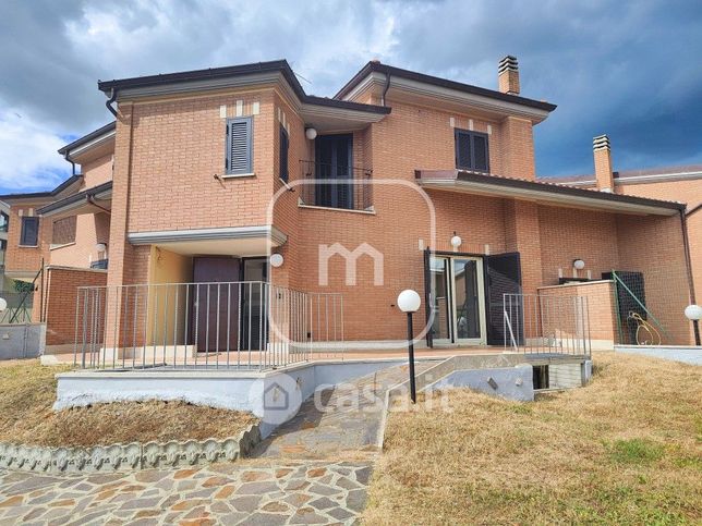 Villa in residenziale in Via Olivella