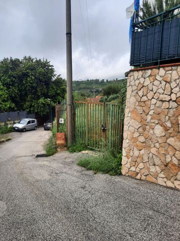 Terreno agricolo in commerciale in Contrada Pisciarelli