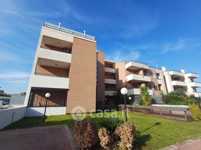 Appartamento in residenziale in Via Massa di San Giuliano