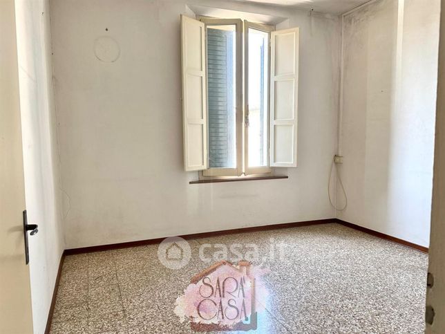 Casa indipendente in residenziale in