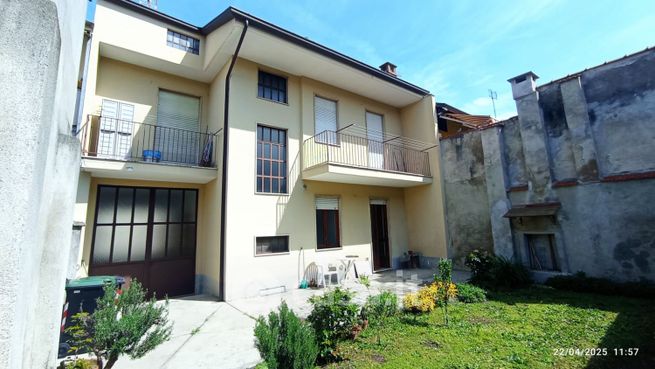 Appartamento in residenziale in Via Cairoli 18