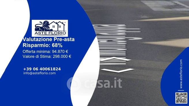 Ufficio in commerciale in Via Montegrappa 14