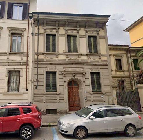 Casa indipendente in residenziale in Via Masaccio 93 -69