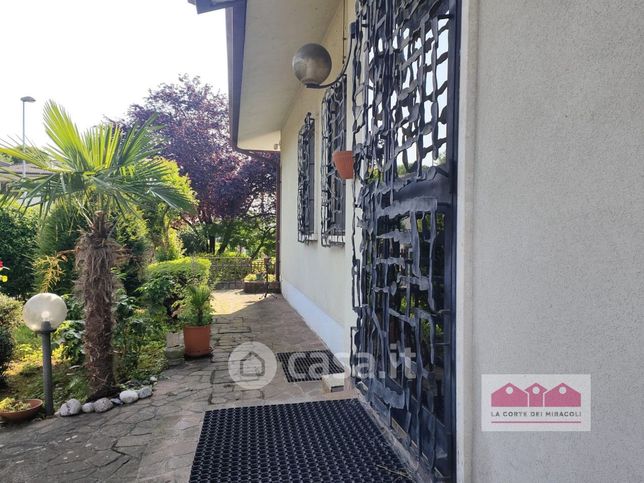 Casa indipendente in residenziale in Via Masare