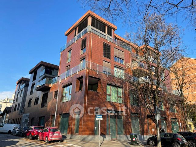 Ufficio in commerciale in Lungo Po Alessandro Antonelli 21