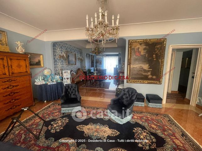 Appartamento in residenziale in Circonvallazione del Castello 12