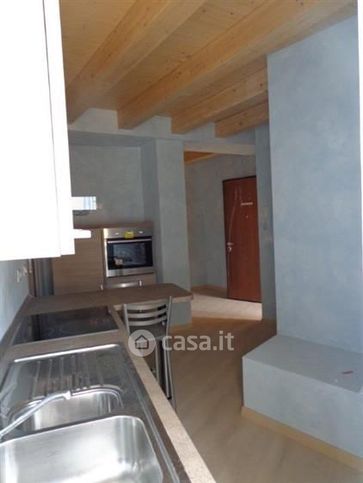 Appartamento in residenziale in Via Romegialli