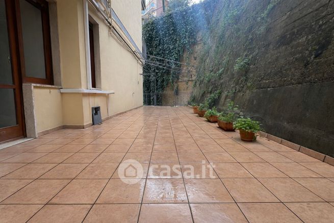 Appartamento in residenziale in Via Girolamo Santacroce 25