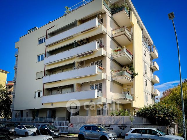 Appartamento in residenziale in Via Vito Volterra