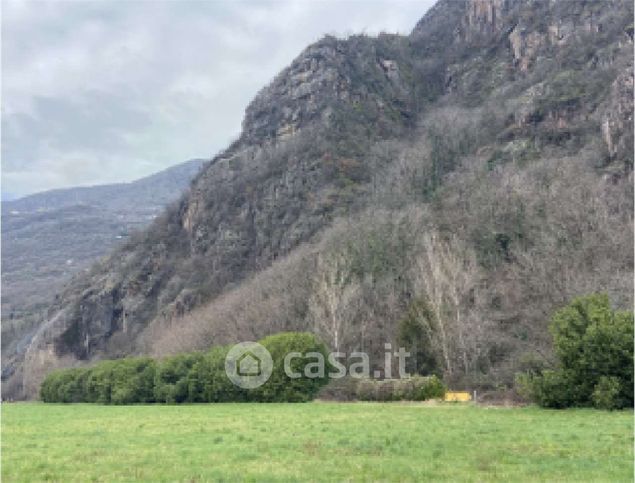 Terreno agricolo in commerciale in Via Cavallera