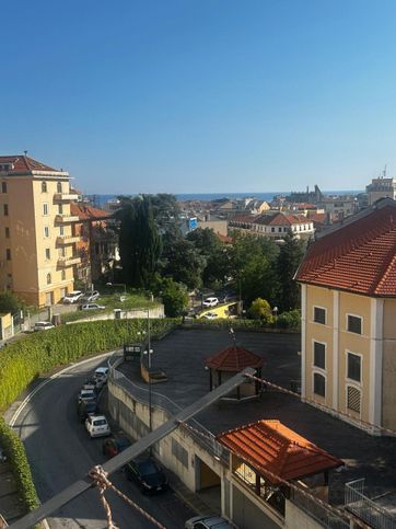 Appartamento in residenziale in Via Beato Formica