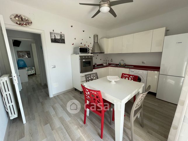 Appartamento in residenziale in Largo Francesco Buonsante 11