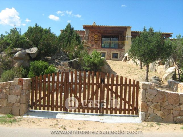 Casa bi/trifamiliare in residenziale in Via Cala Ginepro