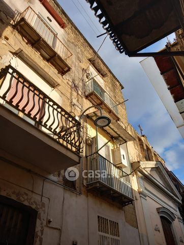 Appartamento in residenziale in Penninata San Gennaro dei Poveri 47