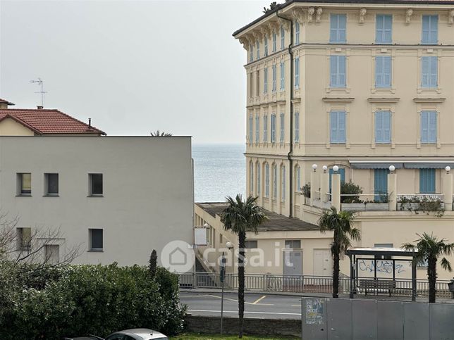 Appartamento in residenziale in Via T. Berninzoni