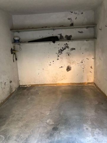 Box/posto auto in residenziale in Via Carlo Passaglia