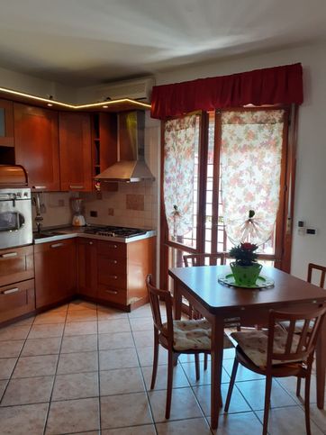 Appartamento in residenziale in Via Nettuno