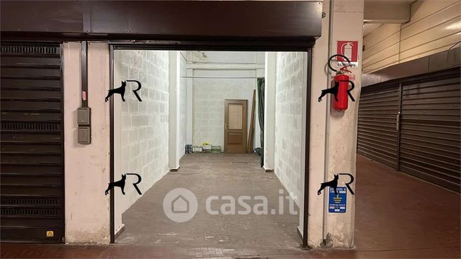 Garage/posto auto in residenziale in Via Trento 7