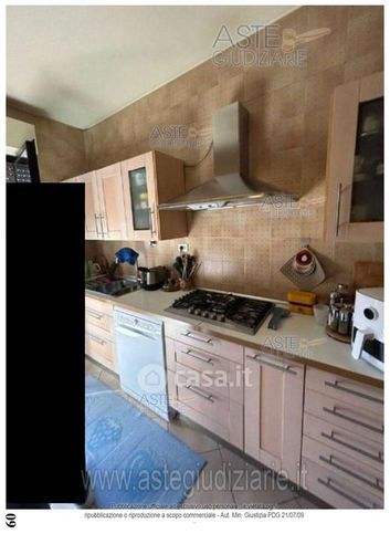 Appartamento in residenziale in Via Erbosa 59
