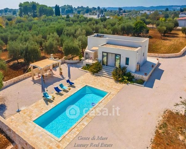 Villa in residenziale in Contrada Badessa