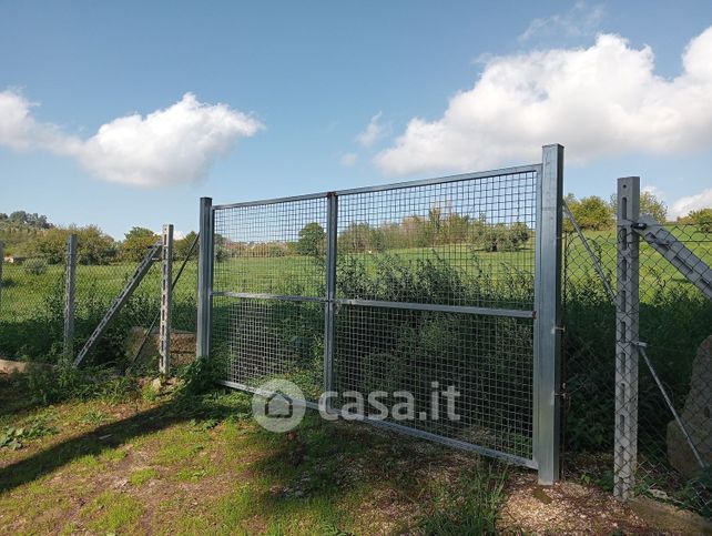 Terreno agricolo in commerciale in Via delle Grotte